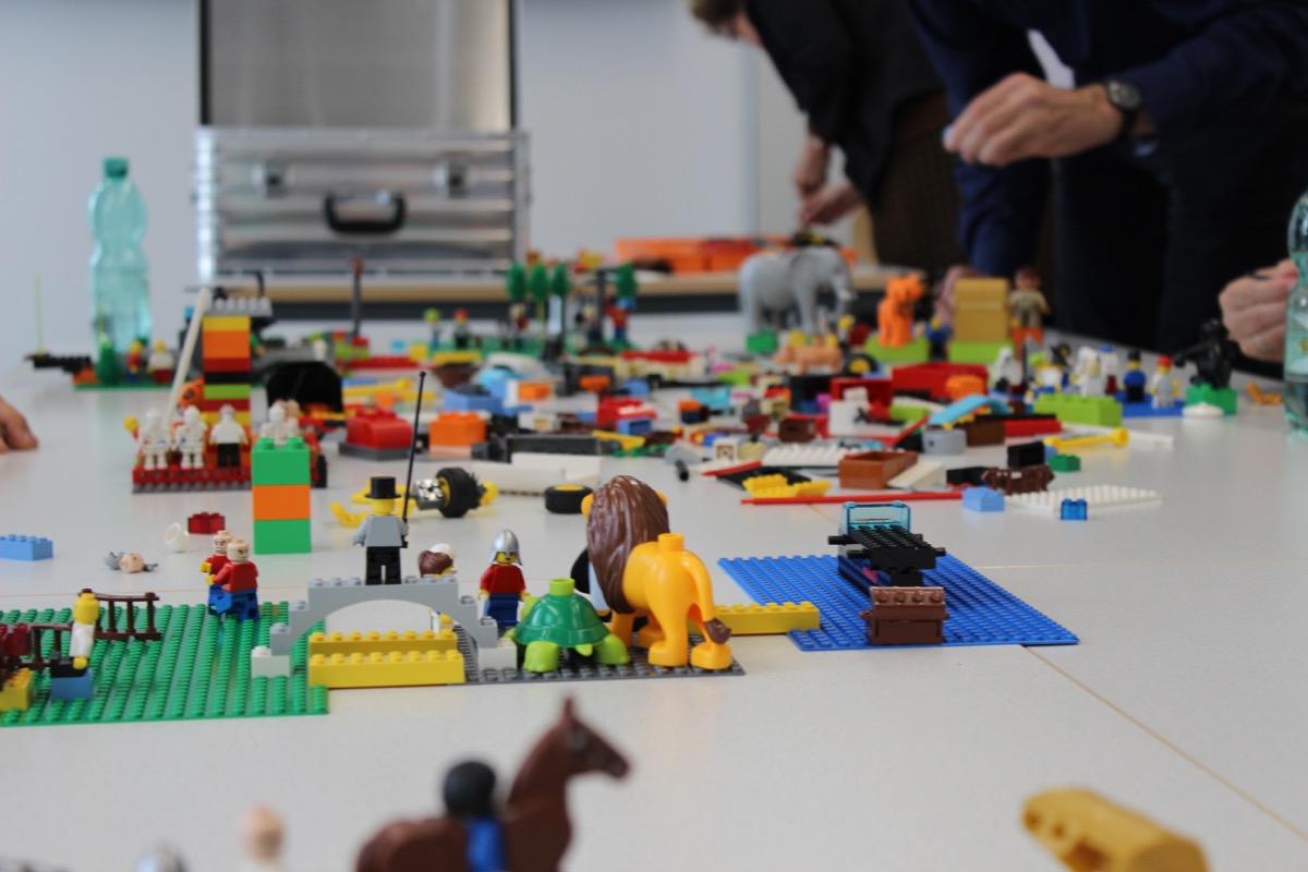Workshop-Modell mit LEGO® SERIOUS PLAY® Elementen